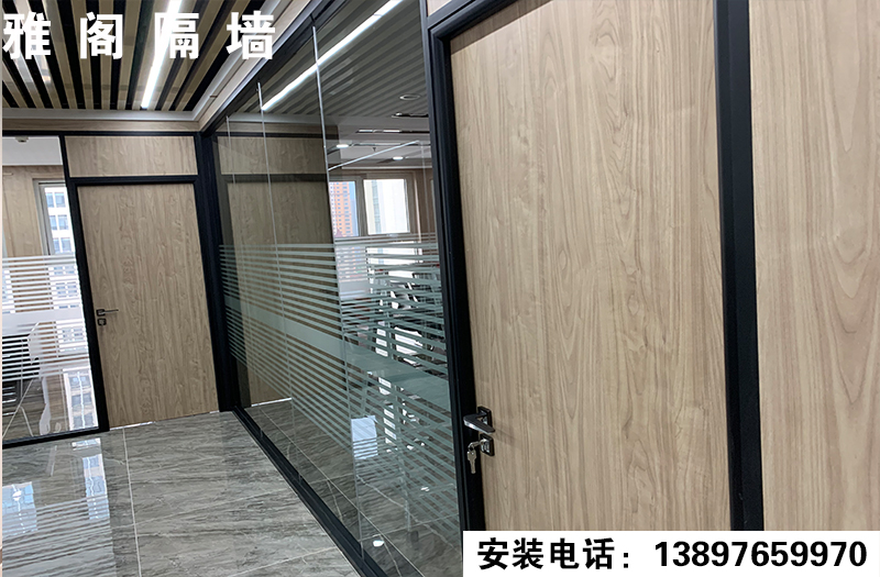 青海西寧單層玻璃隔斷、青海西寧雙層玻璃隔斷、青海西寧高隔斷、青海西寧高隔間！