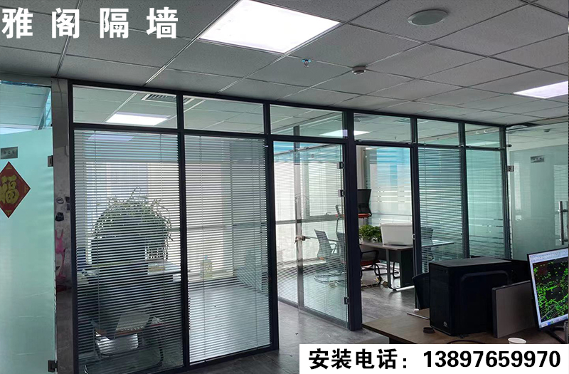 西寧海湖新區(qū)萬(wàn)達(dá)45樓完工！